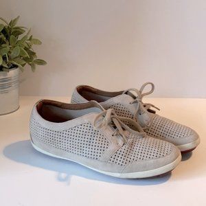 Cobb Hill suede perforated Leather sneakers size 8